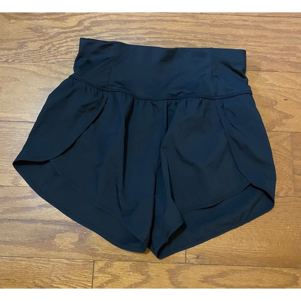 Love Tree Womens Shorts Black Medium 2.5" Excellent Condition